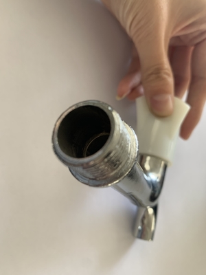 Chuyên gia nước bibcock nhà sản xuất trụ lau bể bơi bibcock vòi