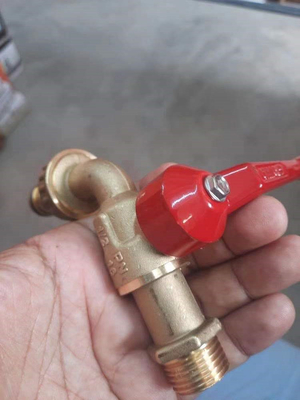 Van mở nhanh bằng đồng phòng tắm có thể điều chỉnh