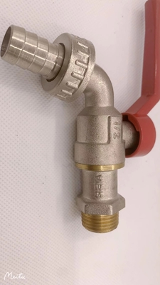 Van Bibcock bằng đồng thau mạ crôm có thể khóa Bib Tap với tay cầm abs